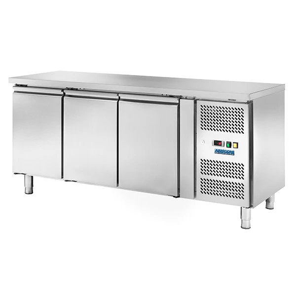 TAVOLO REFRIGERATO PROFESSIONALE 3 ANTE -18/-22° 3 TAVOLO REFRIGERATO PROFESSIONALE 3 ANTE -18/-22°